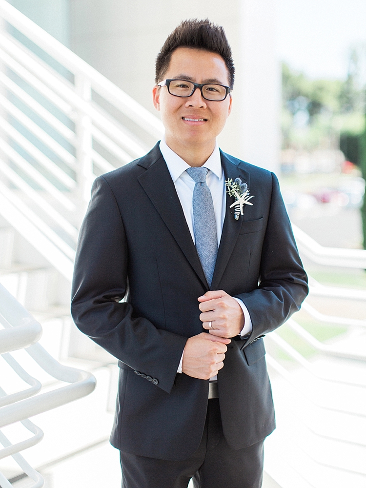 groom portrait