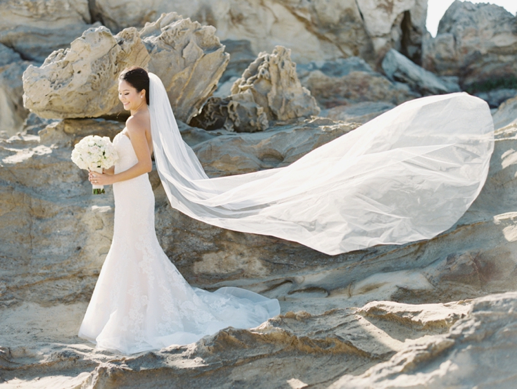 casablanca bridal wedding dress