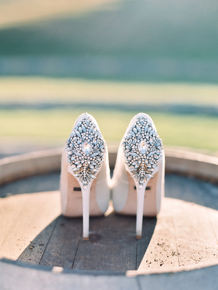 badgley mischka bridal shoes