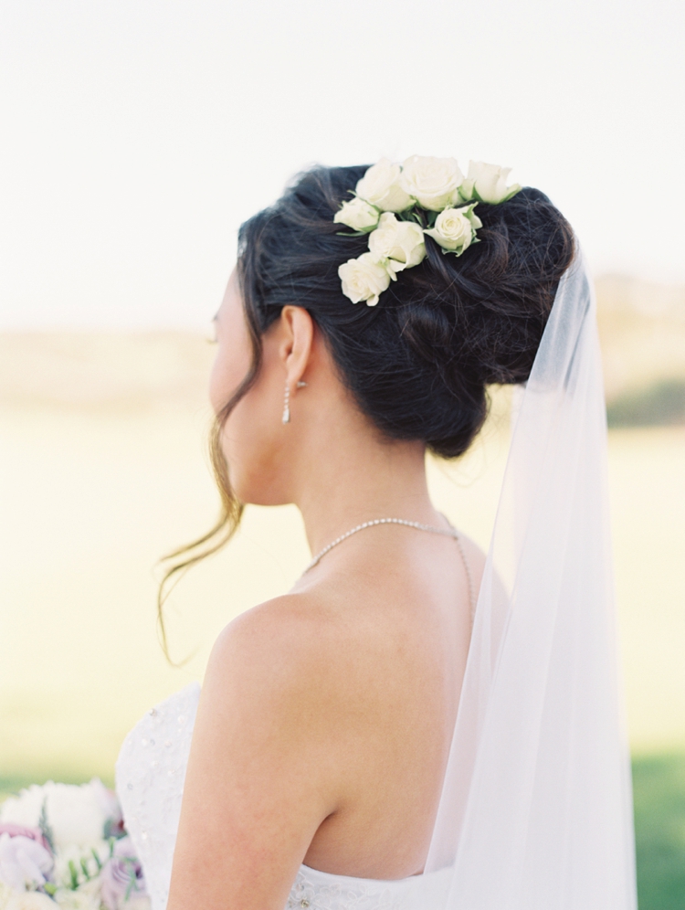 bride hair with flowers